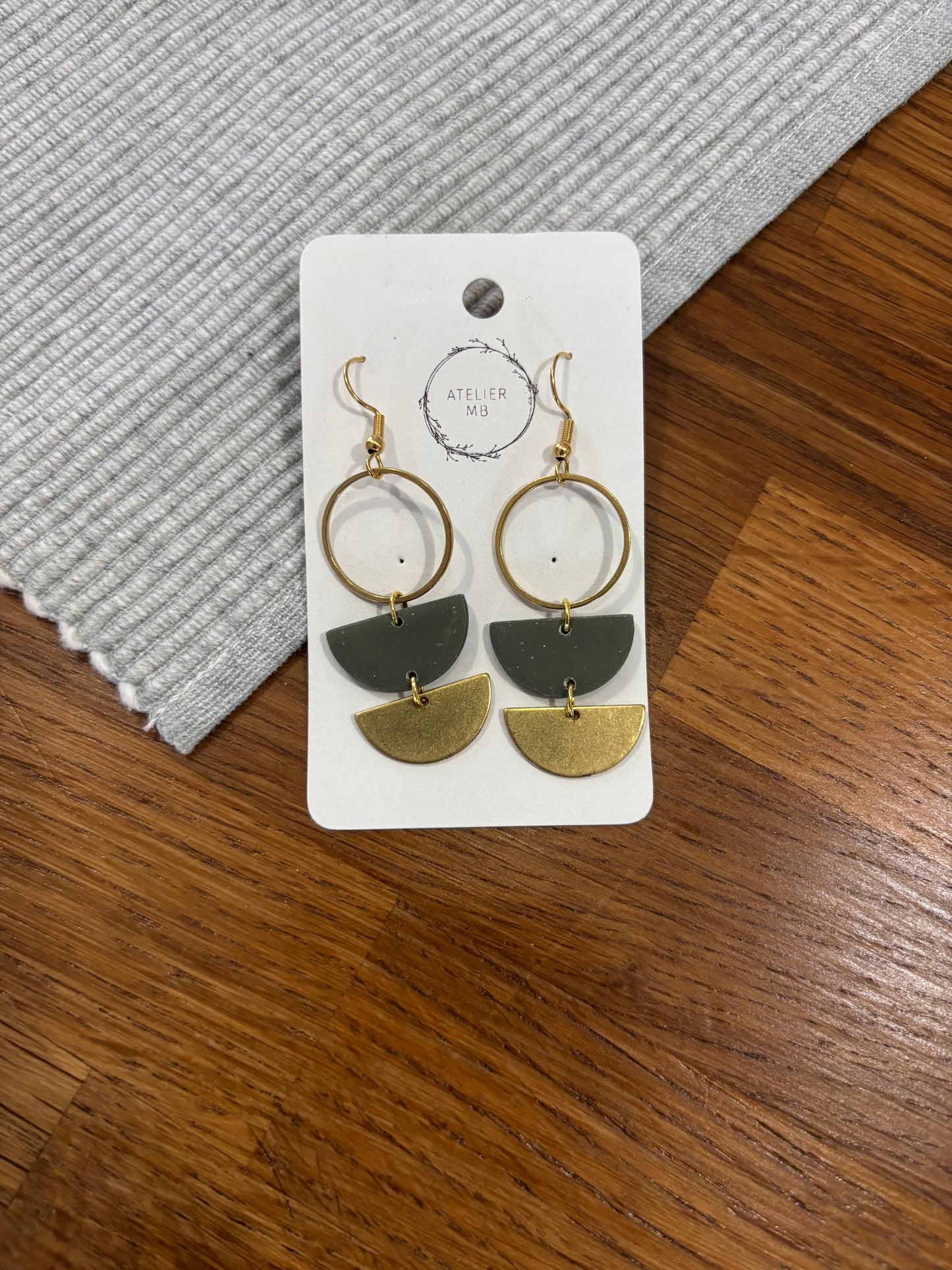 Boucles d'oreilles rose et or