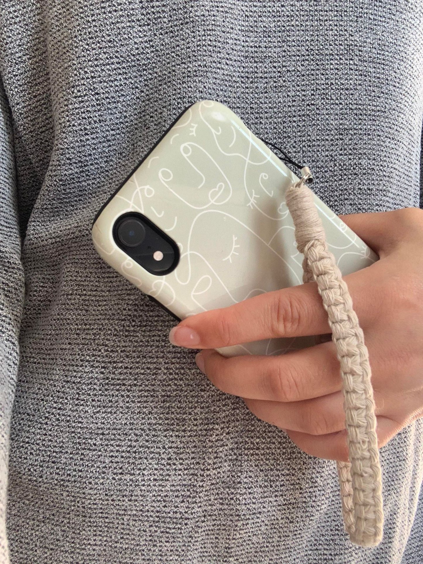 LIQUIDATION - Bracelet de téléphone en macramé