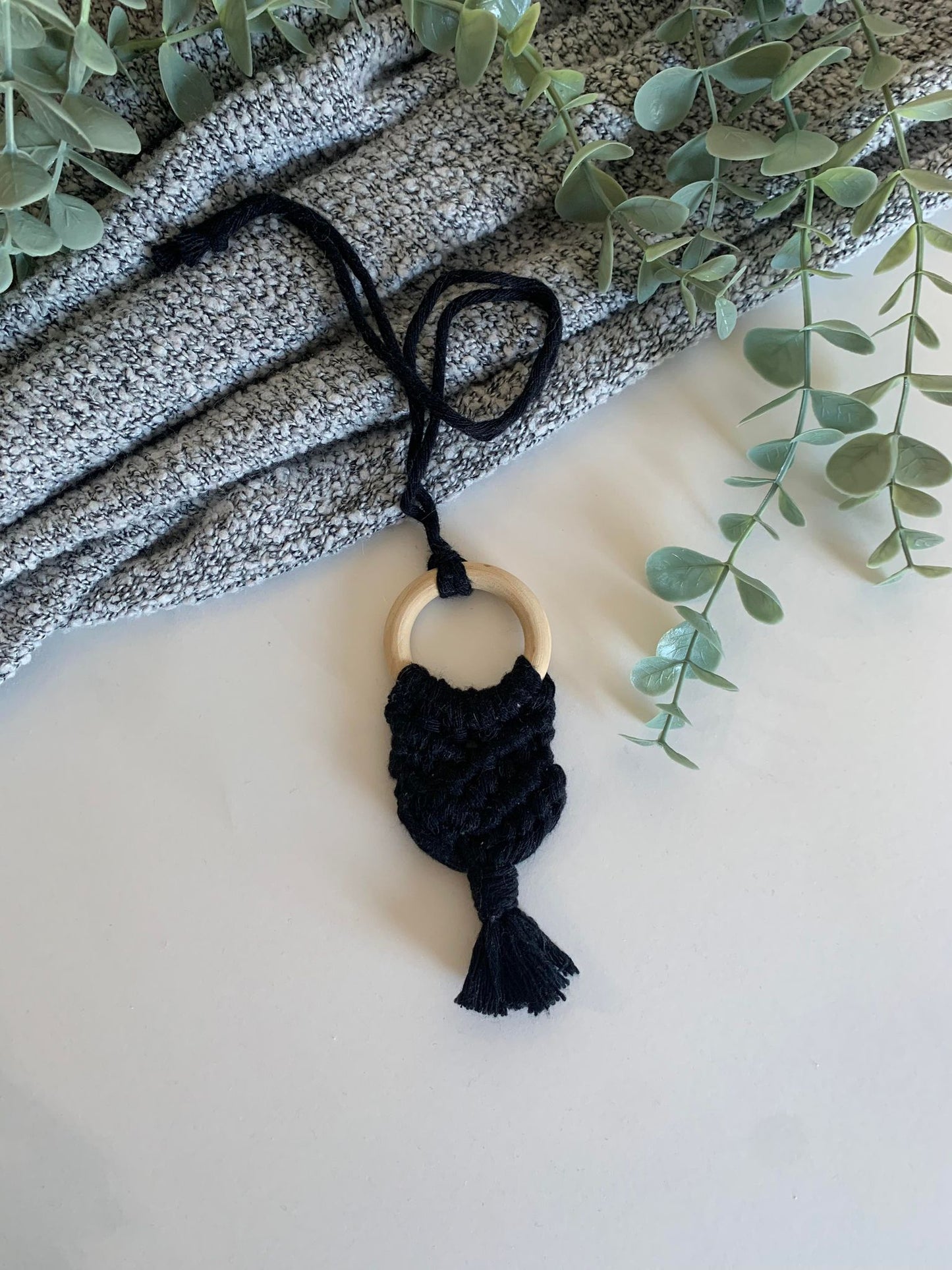 LINARIA - Diffuseur pour auto en macramé