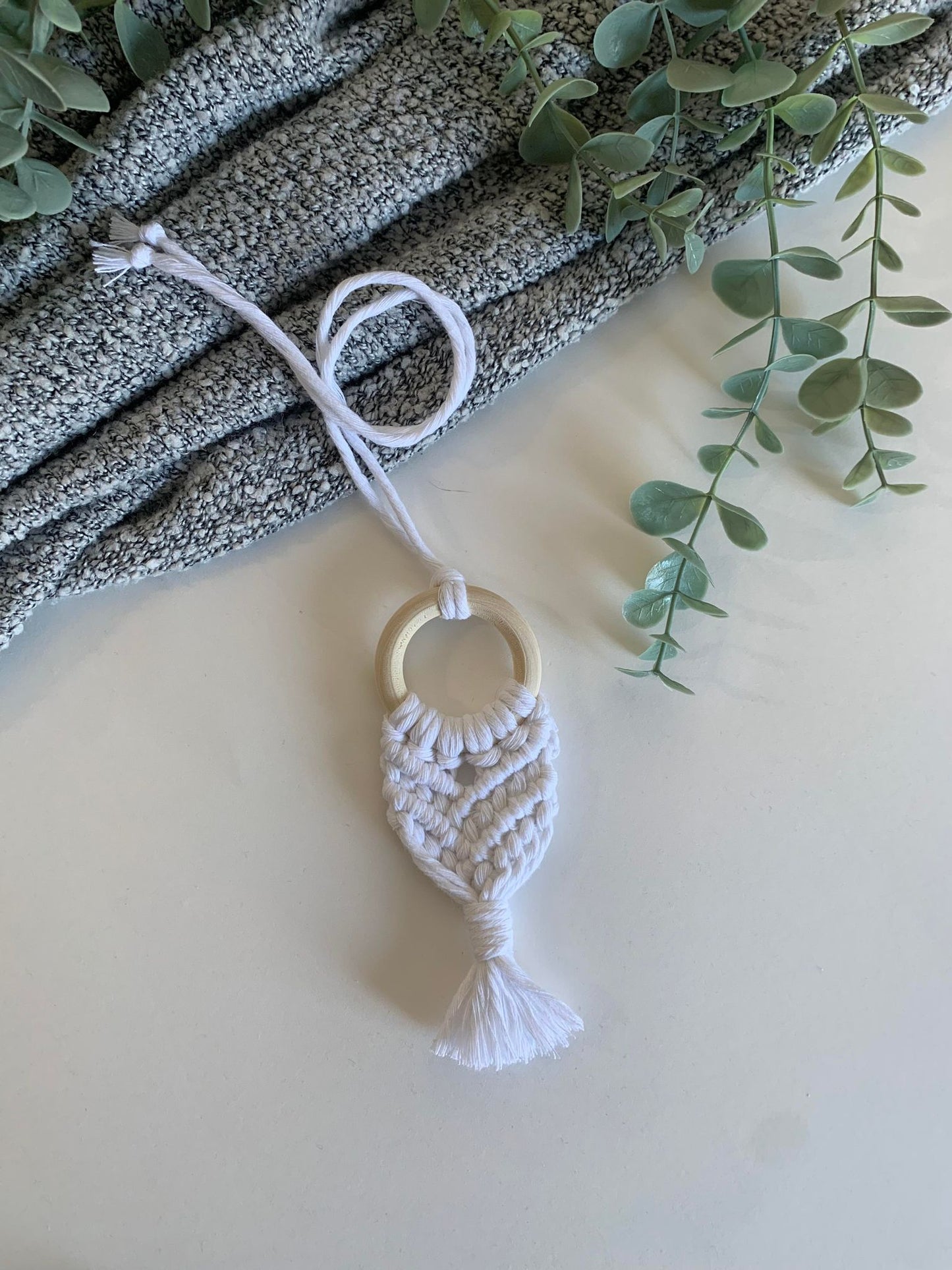 LINARIA - Diffuseur pour auto en macramé