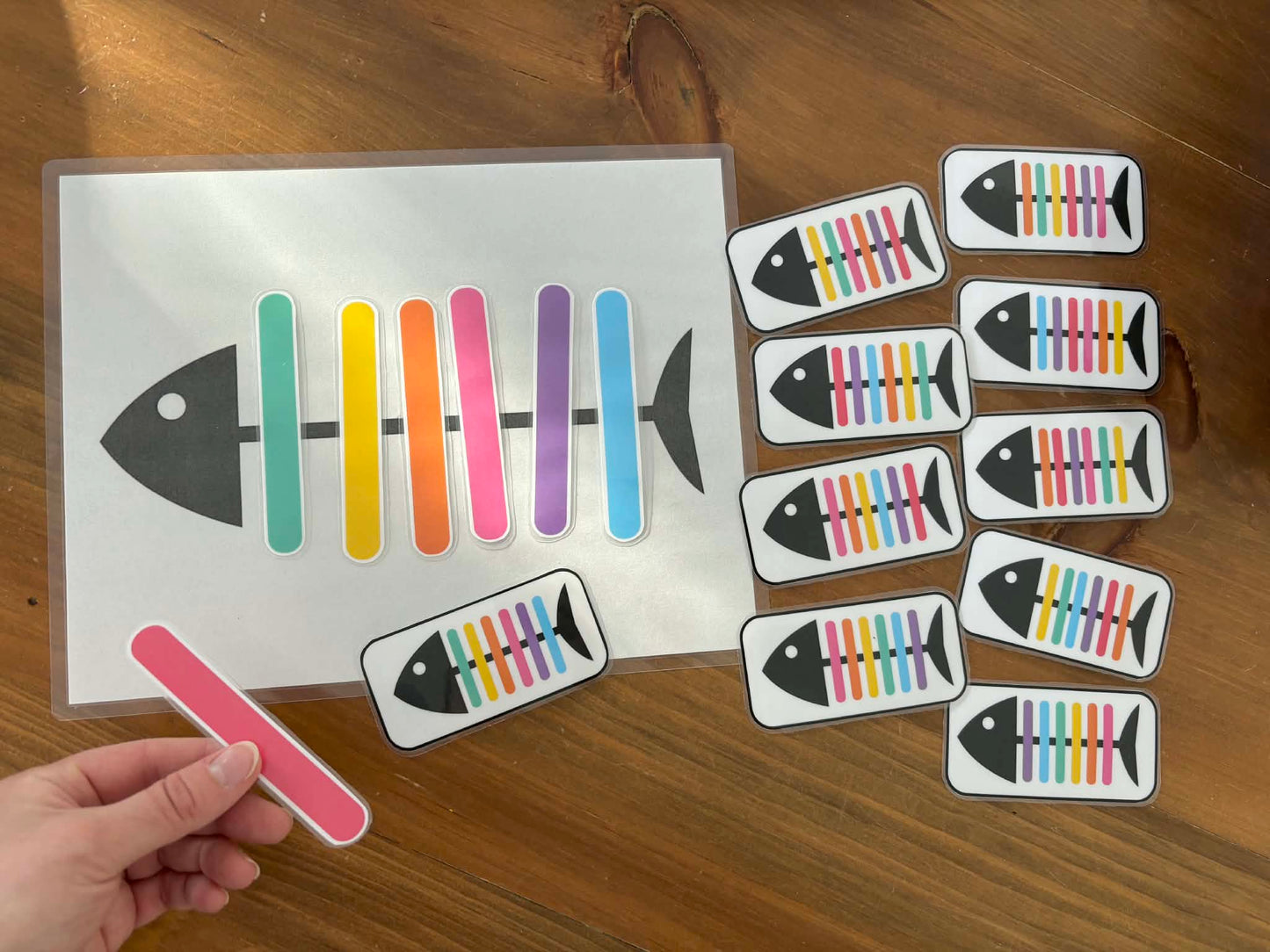 I58 - association des couleurs- Les poissons