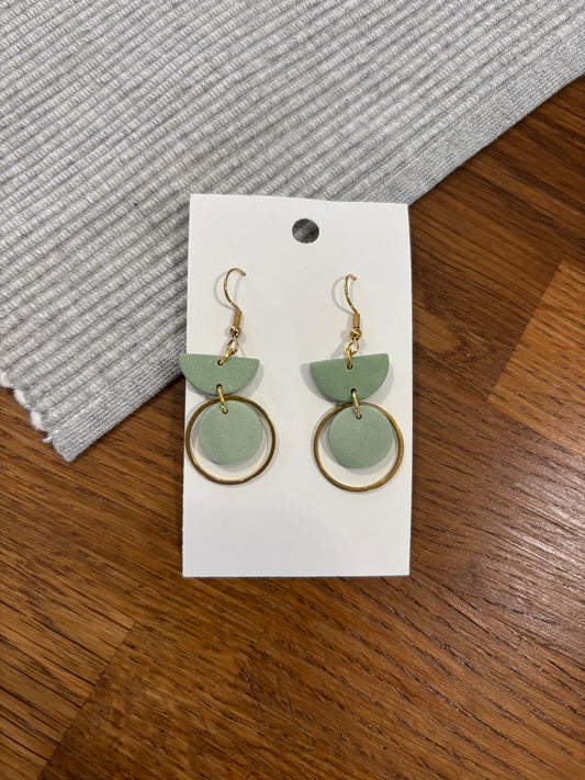 Boucles d'oreilles vert sauge et or