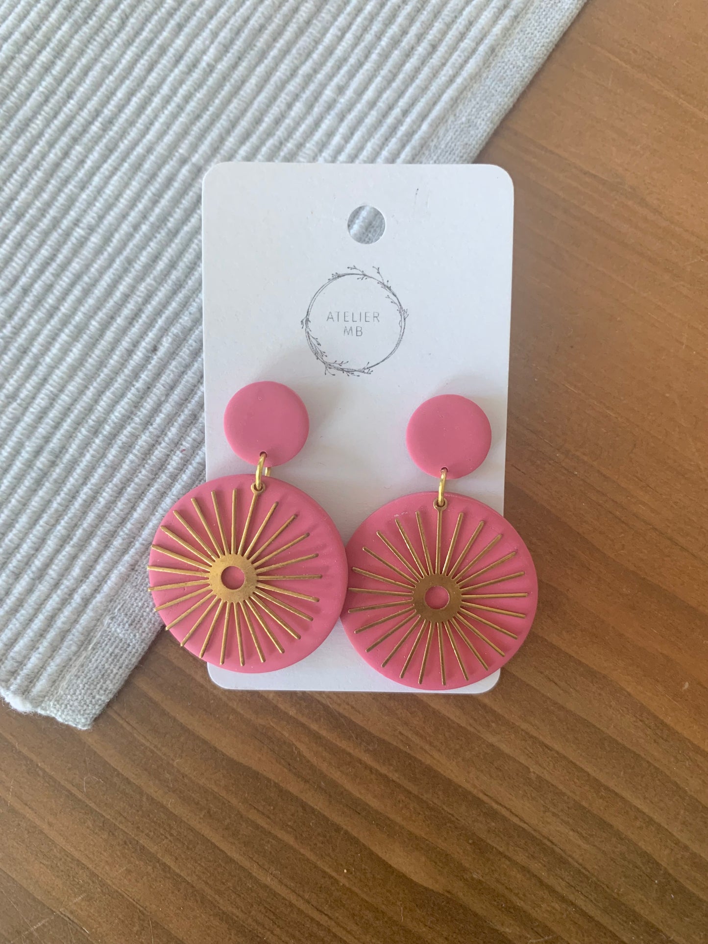 Boucles d'oreilles rose et or