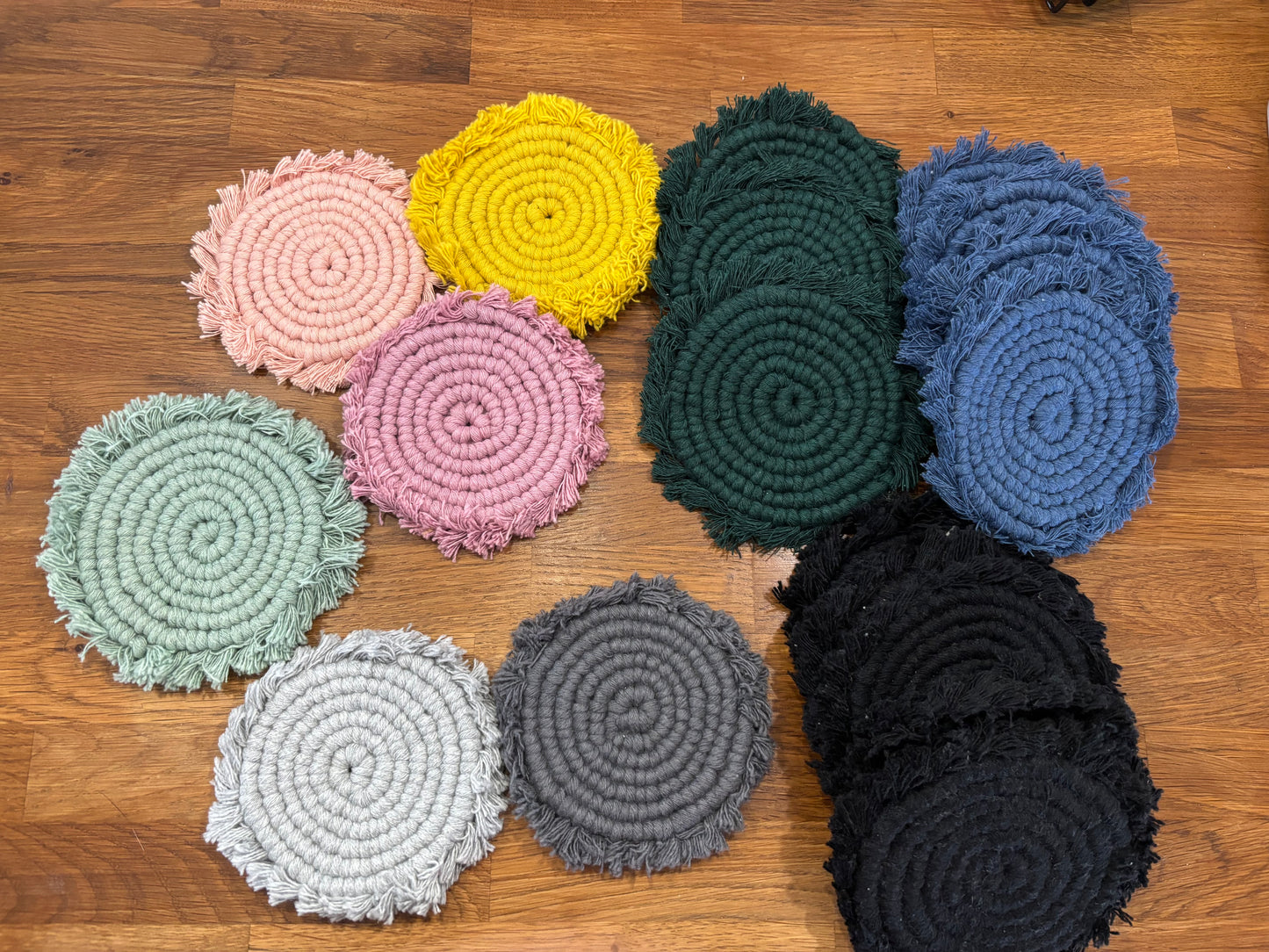 PELEA - Sous-verre rond en macramé