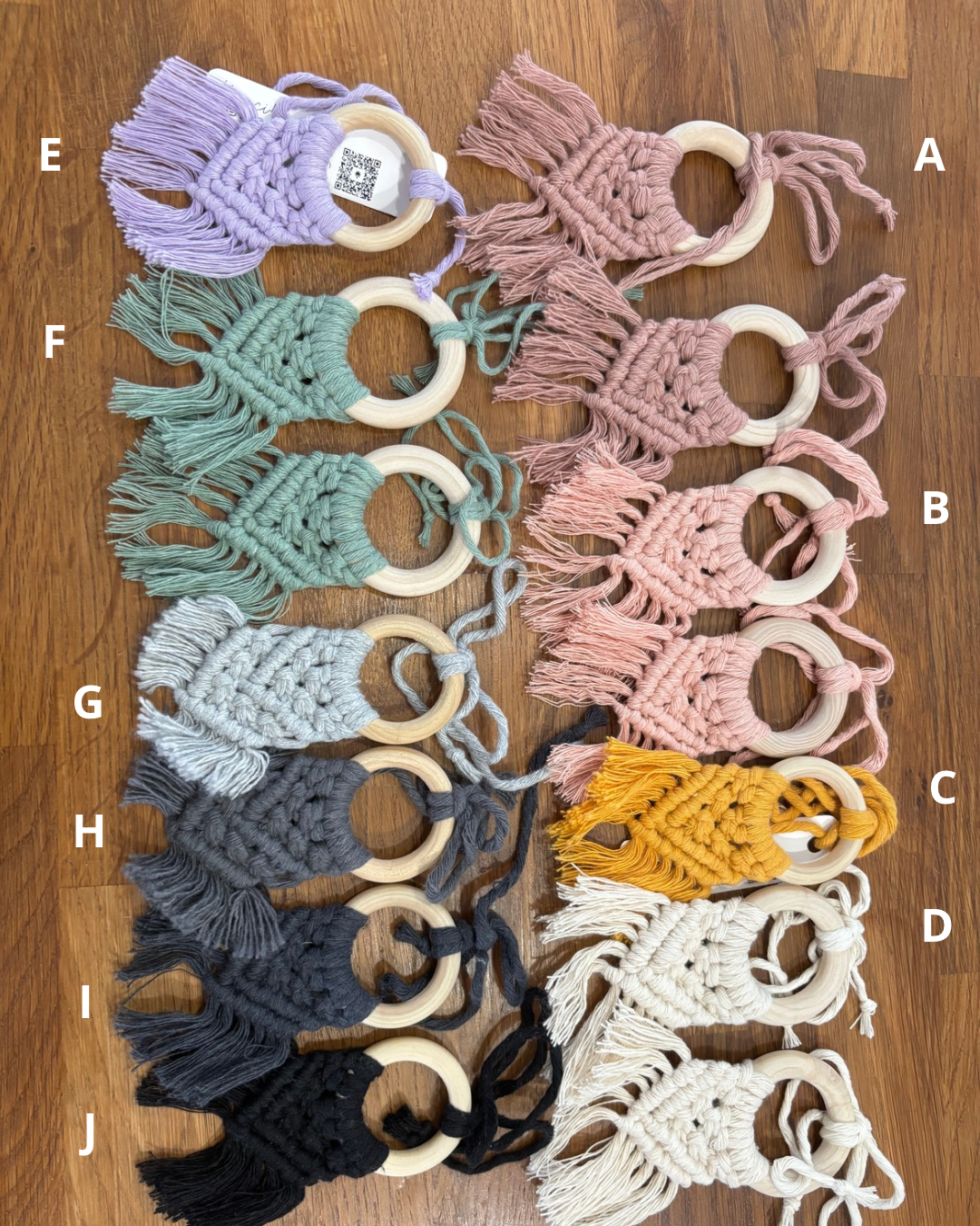 LINNAEA - Diffuseur pour voiture en macramé