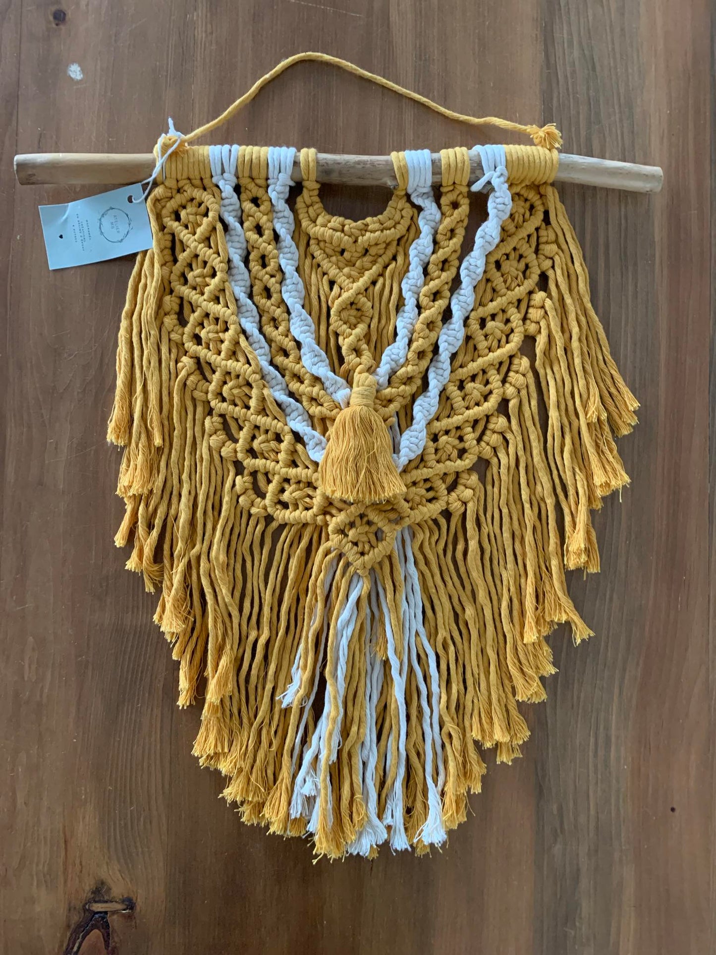 Macramé mural jaune et naturel